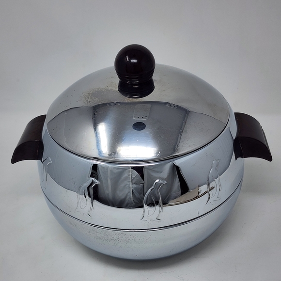 Vintage West Bend Penguin Hot & Cold Server Ice Bucket - Picture 5 of 12
